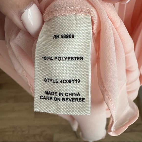 Chelsea & Violet Elegant Pleated Soft Peach Asymmetrical Midi Skirt Size Medium - Picture 7 of 7